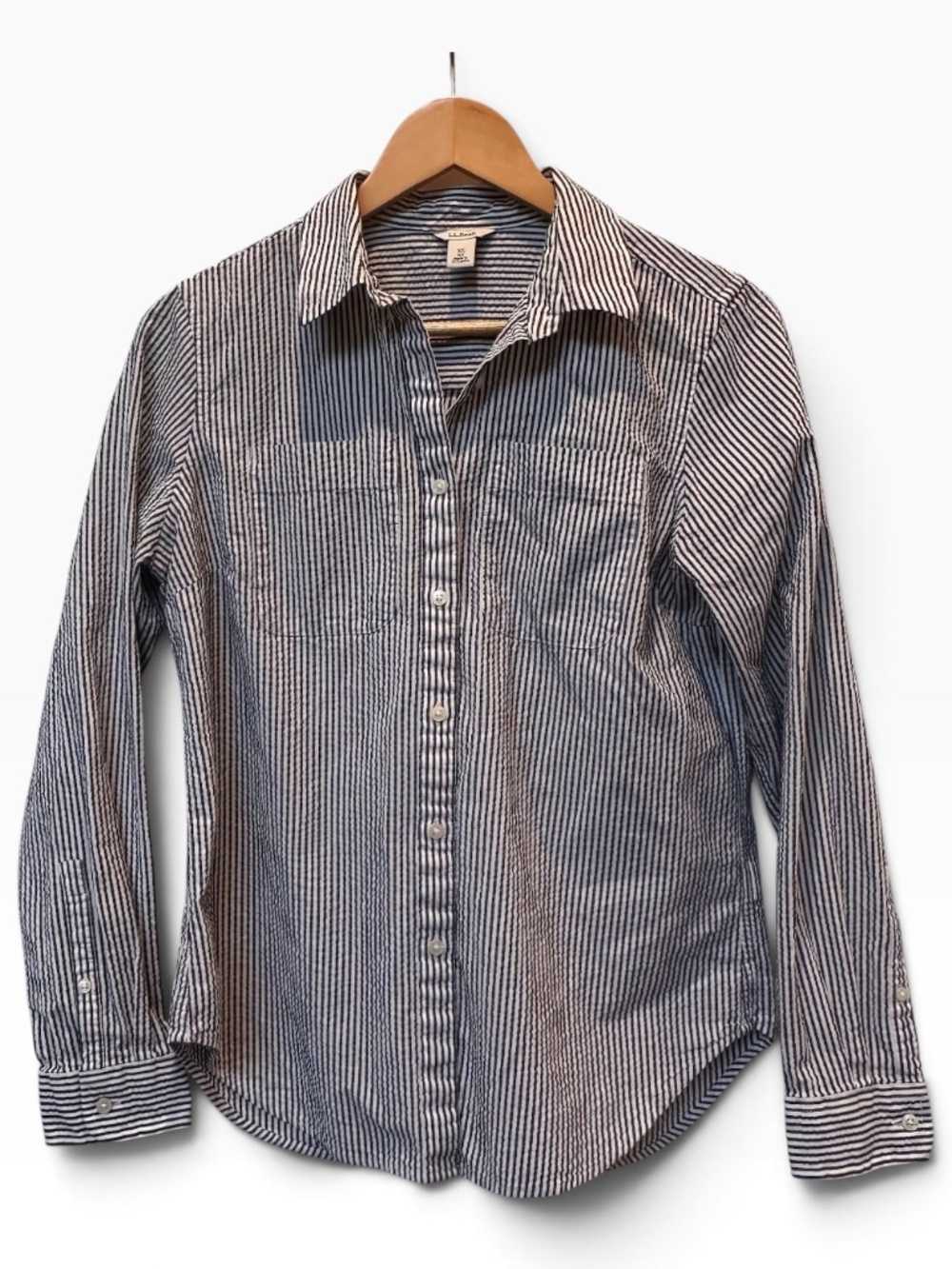 L.L. Bean Womens Striped Seersucker Button Down Shirt Size XS Navy Blue White ⚓